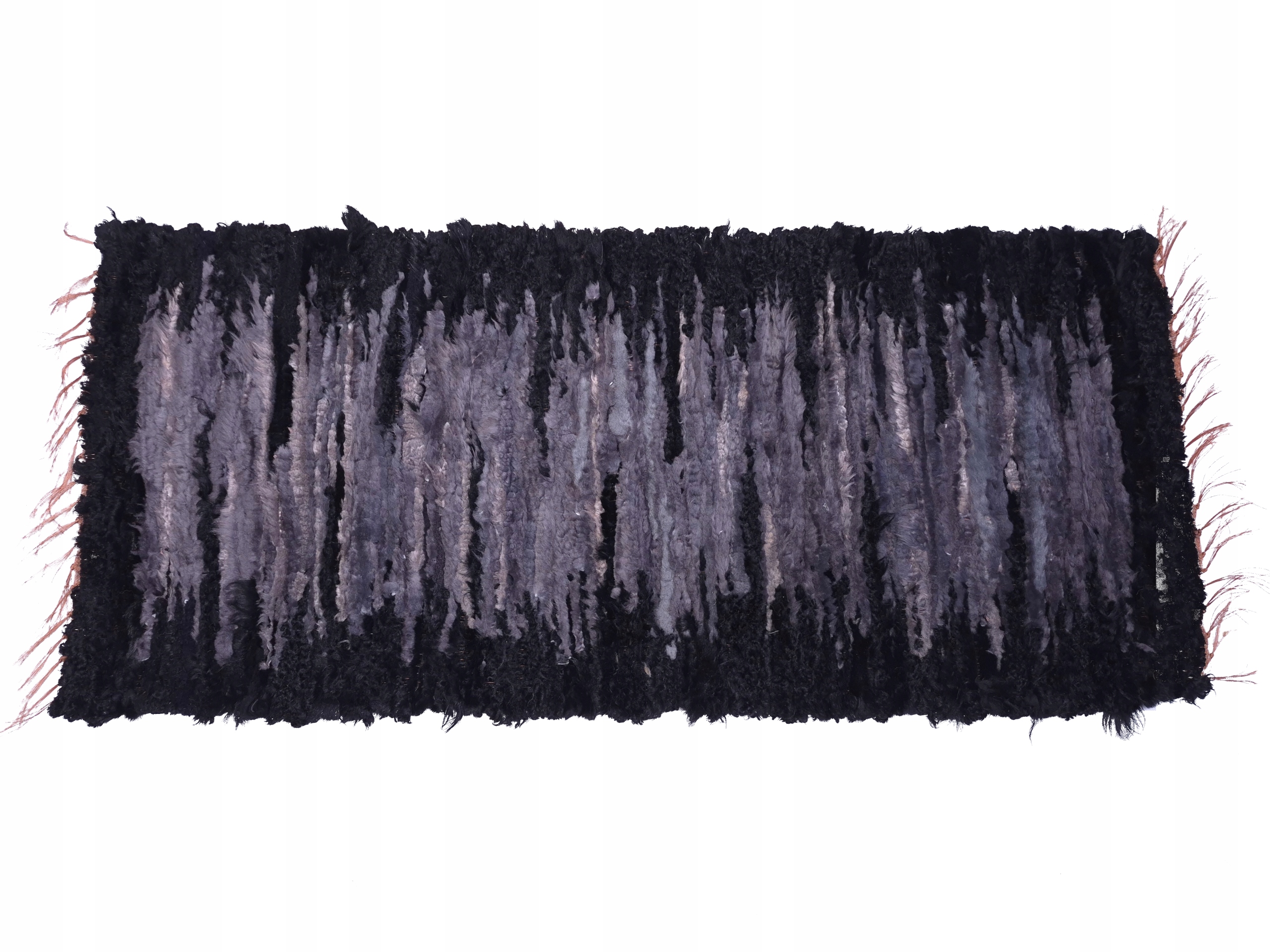 Ručne tkaný tmavý koberec z ovčej kože, prírodná vlna 220 x 200 cm, behúň