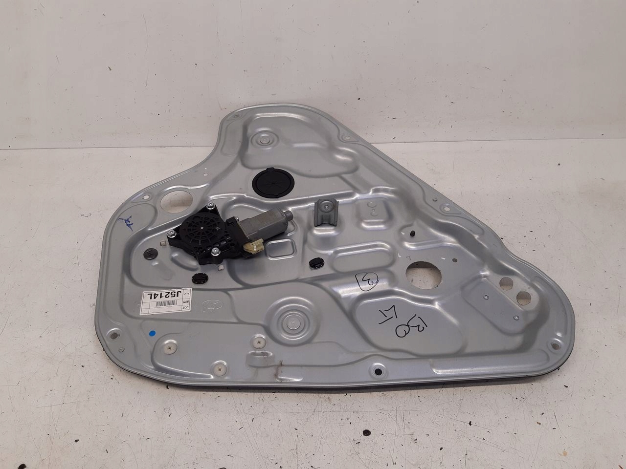 window regulator left rear part Hyundai I30 1,4 16V