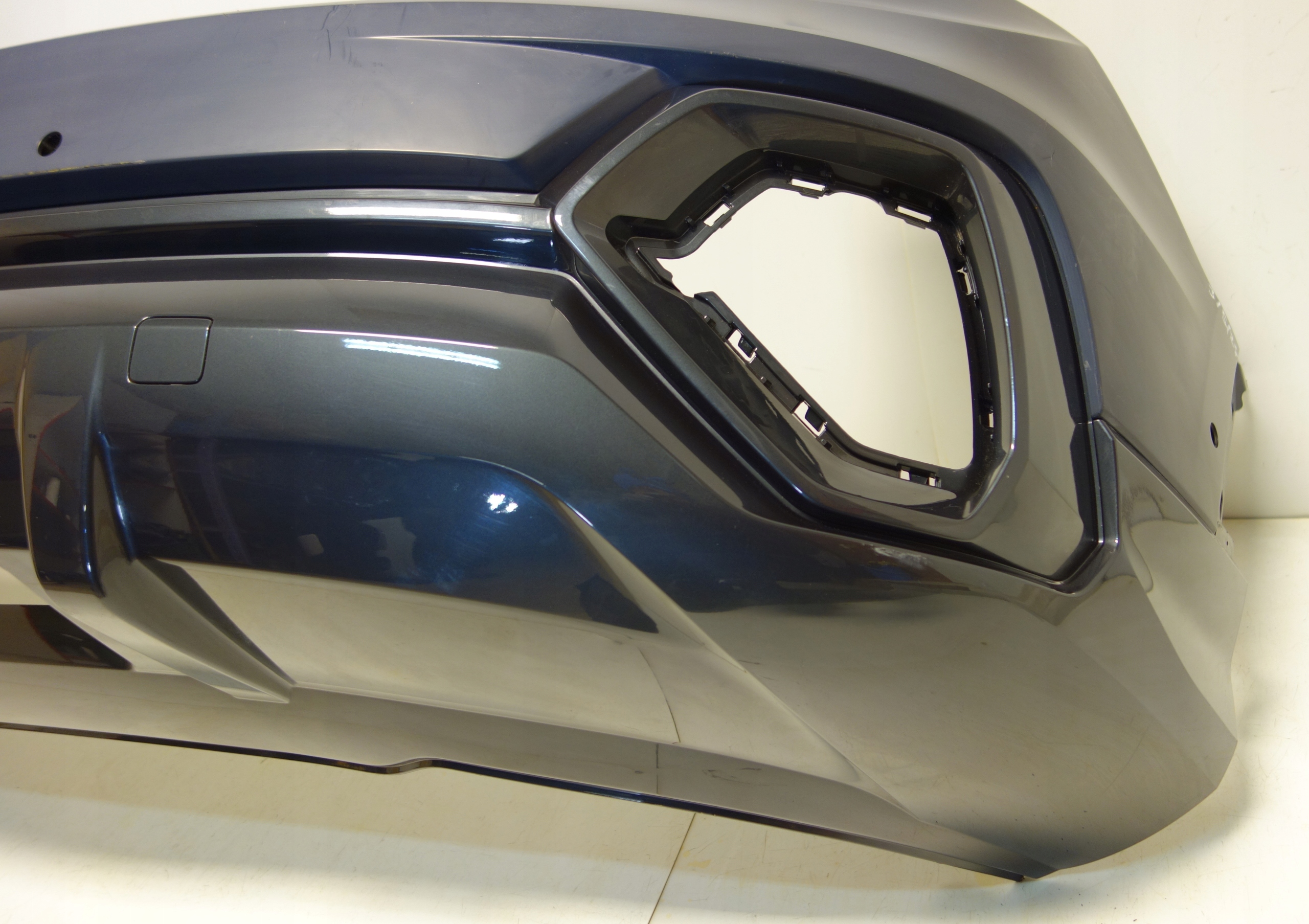 AUDI Q3 SPORTBACK 2018- 83F807385 below 6 PDC bumper rear part rear