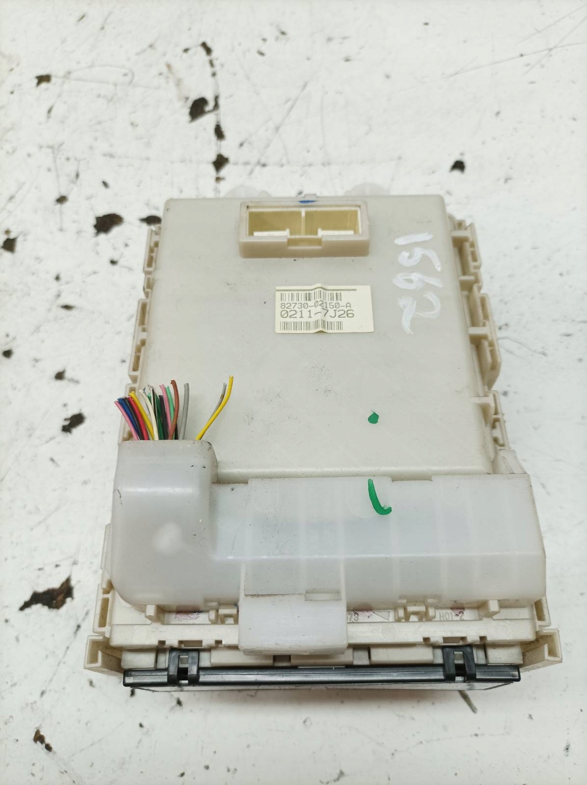 Module fusibles Module 82730-02150A 2.0 D Toyota Auris et (2006-2012)
