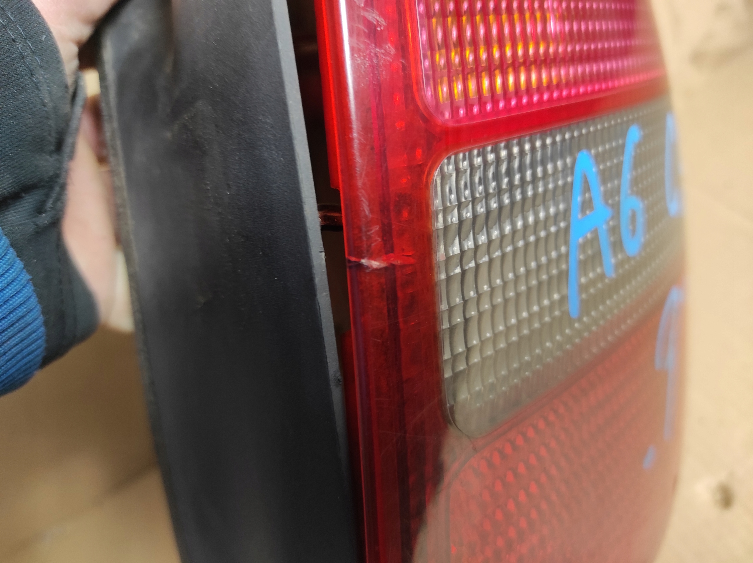 AUDI A6 C5 KOMBI light rear part right original