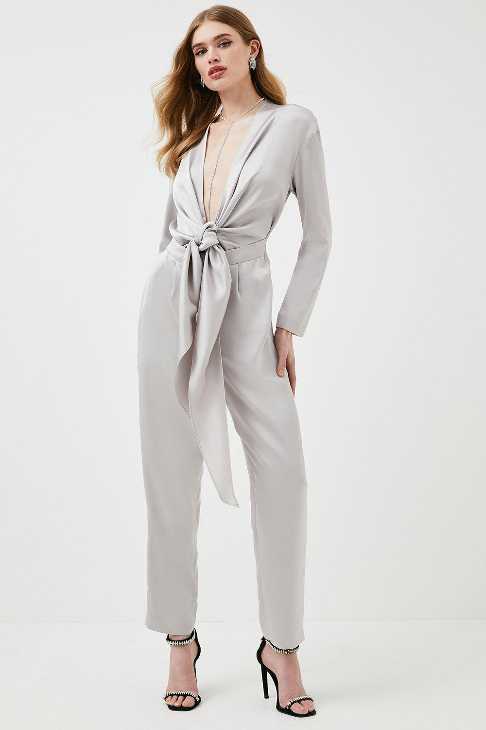 DC55118 Karen Millen Saténová Kombinéza S Elegantním Zavazováním (2) M