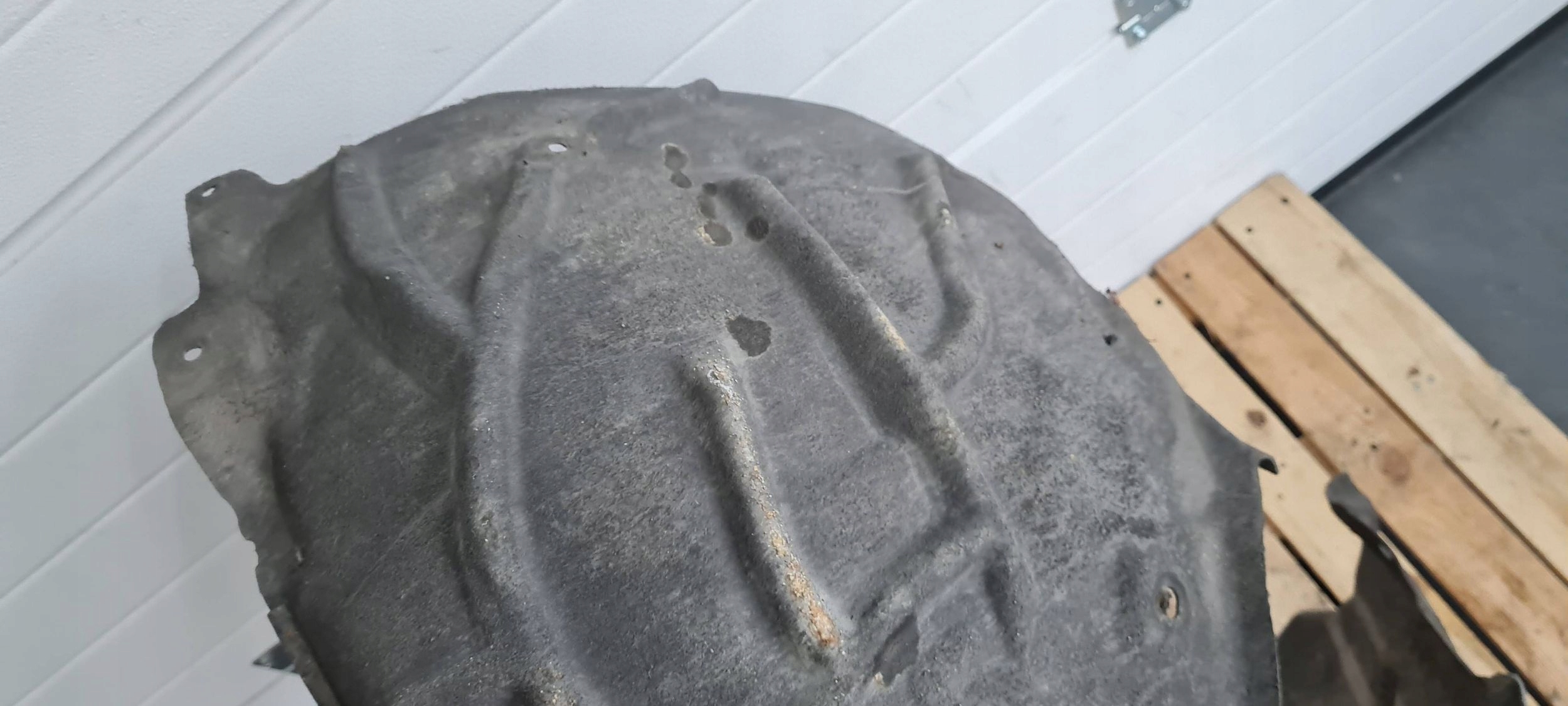 A4 B9 8W mudguard left left front front MATERIAL 8W0821171B