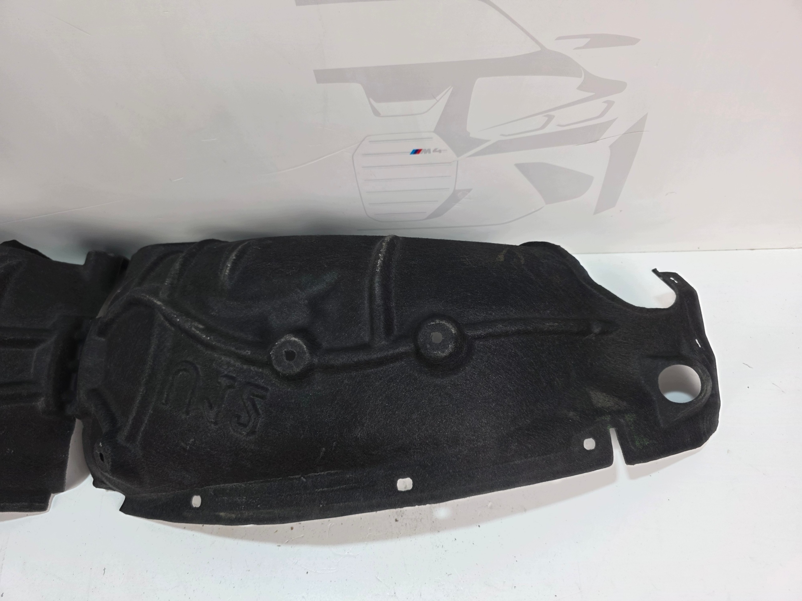 mudguard right rear. BMW X1 U12 9622250