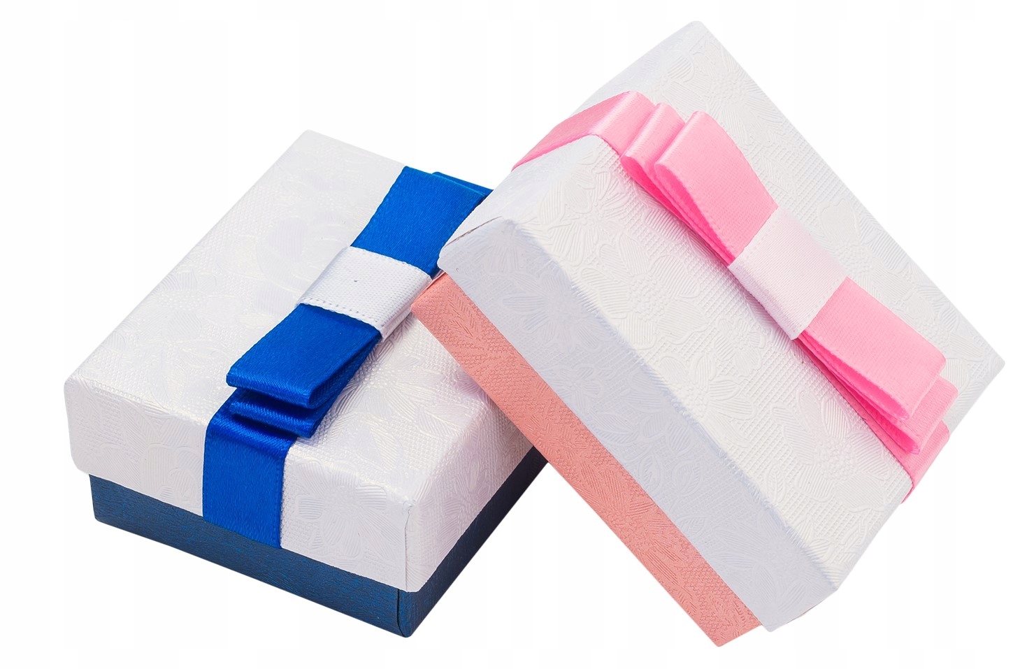 MĘSKI SREBRNY KOLCZYK Z BIAŁĄ DIAMENTOWĄ CYRKONIĄ SREBRO PRÓBA 925 Kolor dominujący odcienie szarości