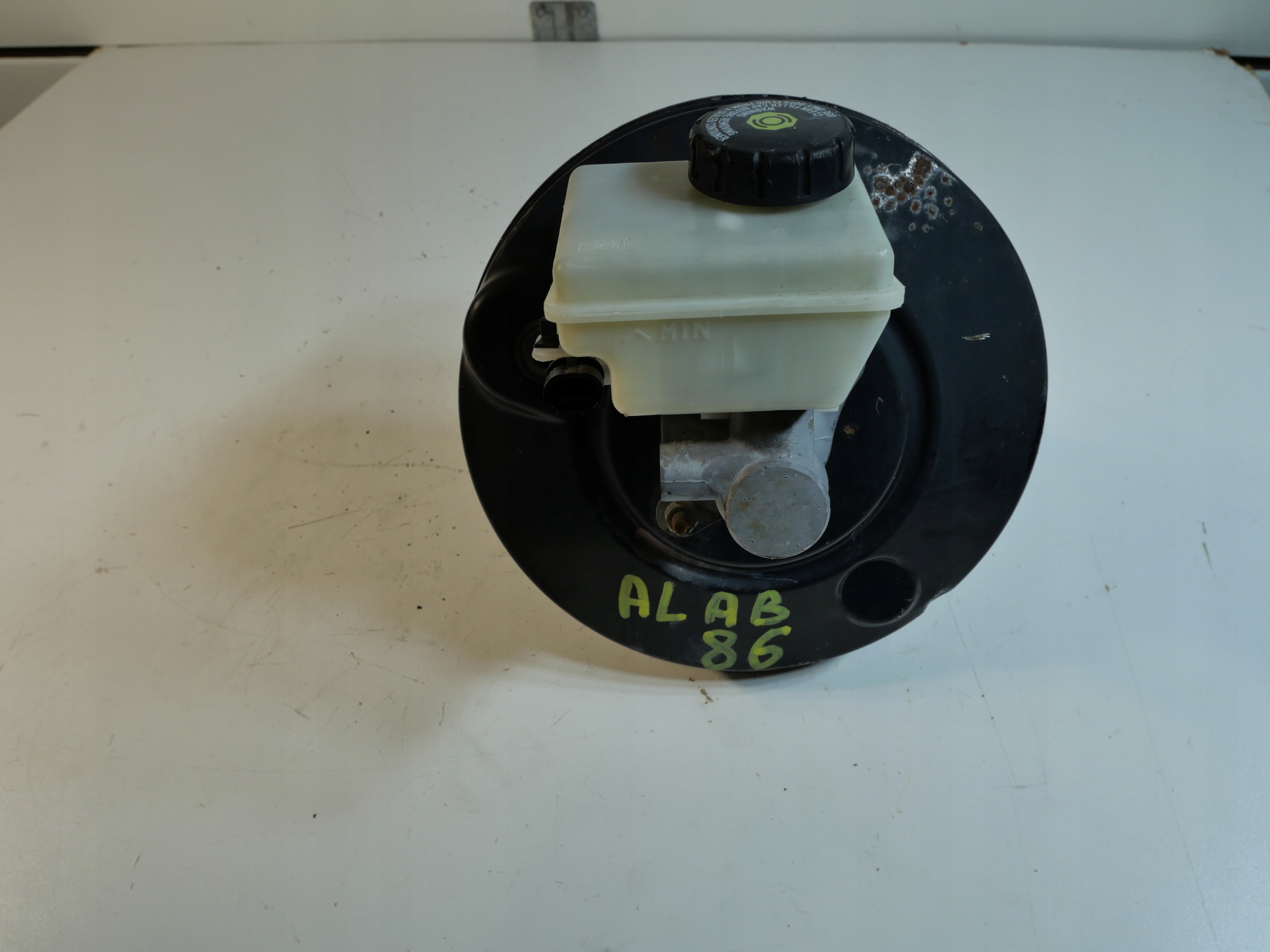 servo pumpa kočnice OPEL 13142362