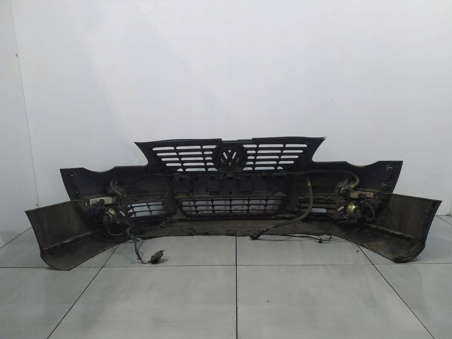 bumper front XENON graphitic VW Volkswagen Passat VI (2005-2010) B6