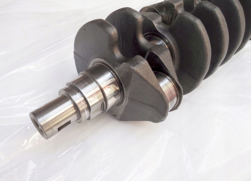 VOLVO 1,6 D2 WAŁ KORBOWY ORYGINAŁ Typ silnika Benzyna