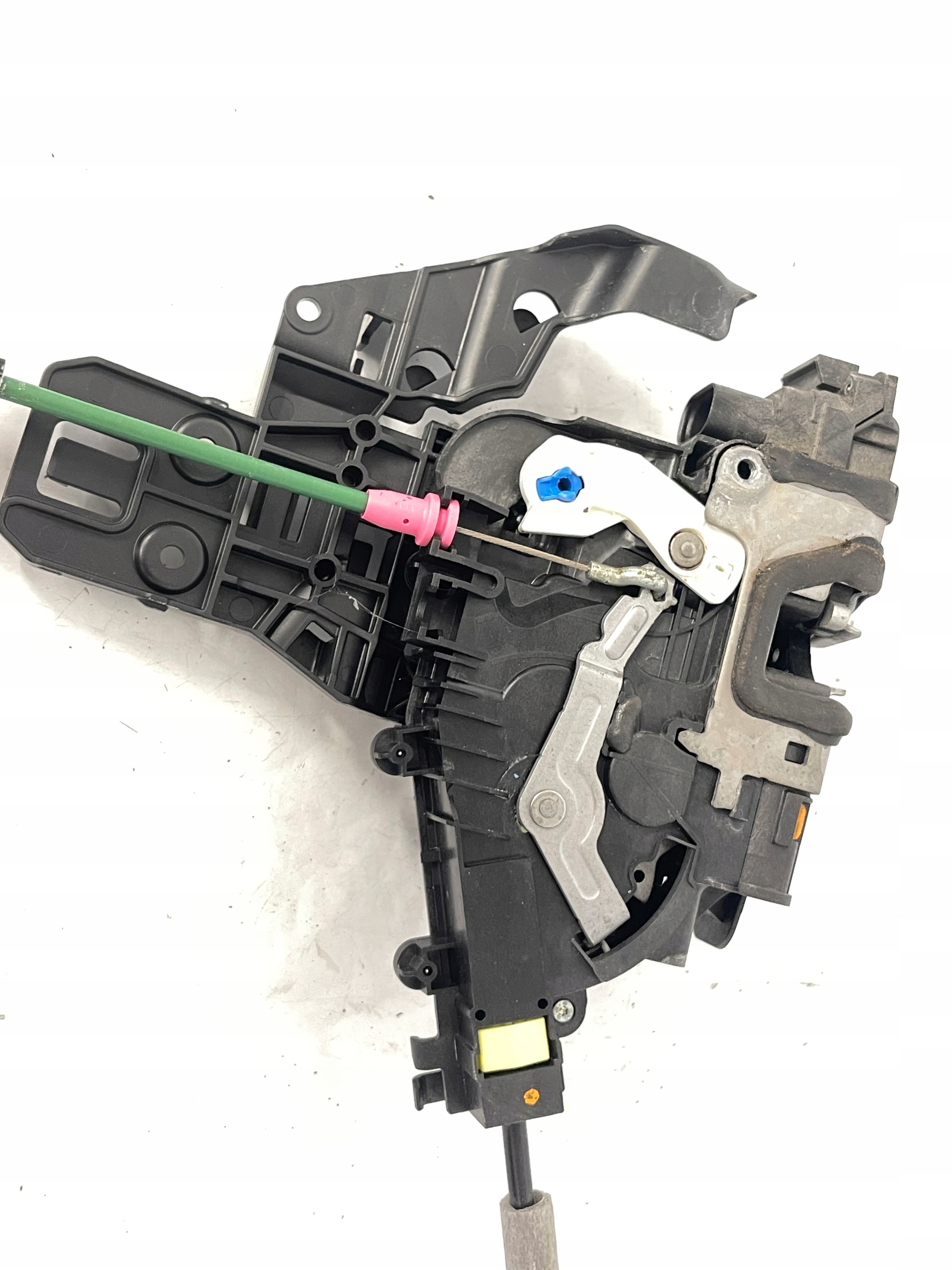 lock right front MERCEDES E-class W213 EU A0997201800 A220063999