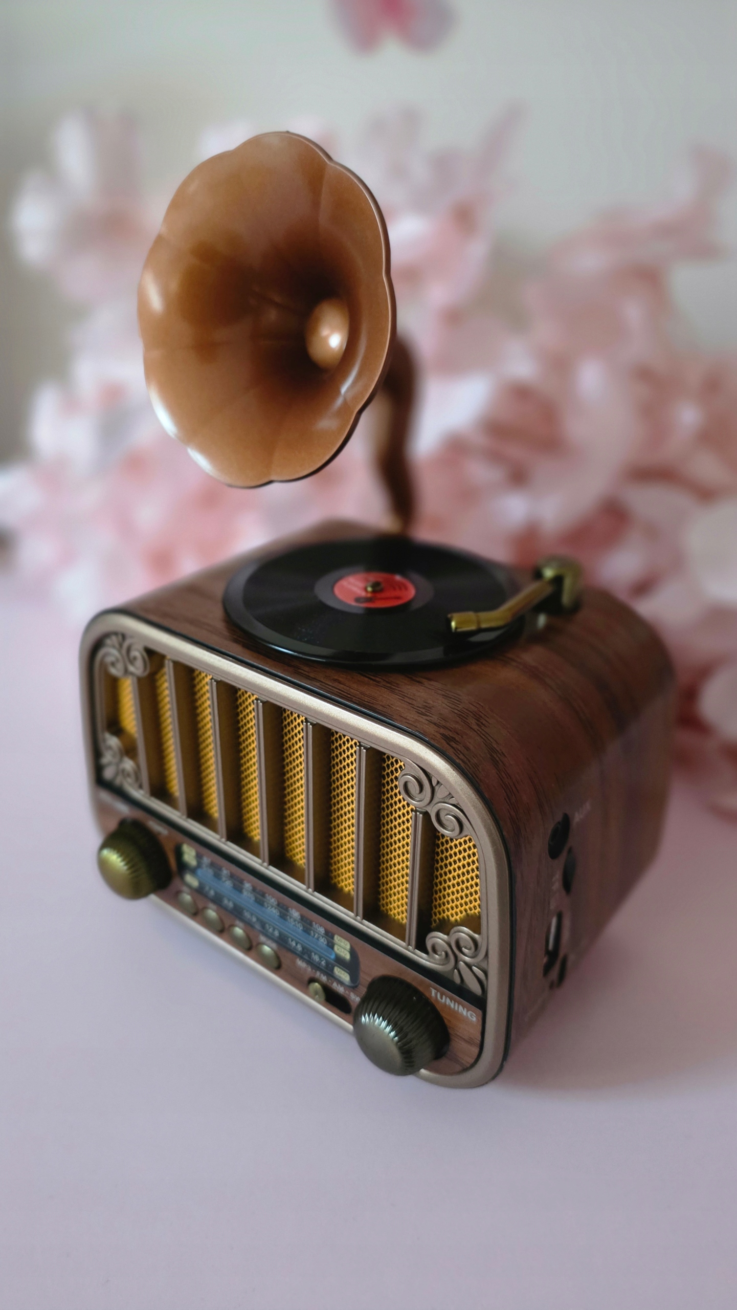 Mini Radio Przenośne Retro Bluetooth Fm Am Sw Usb Tf Aux Vintage