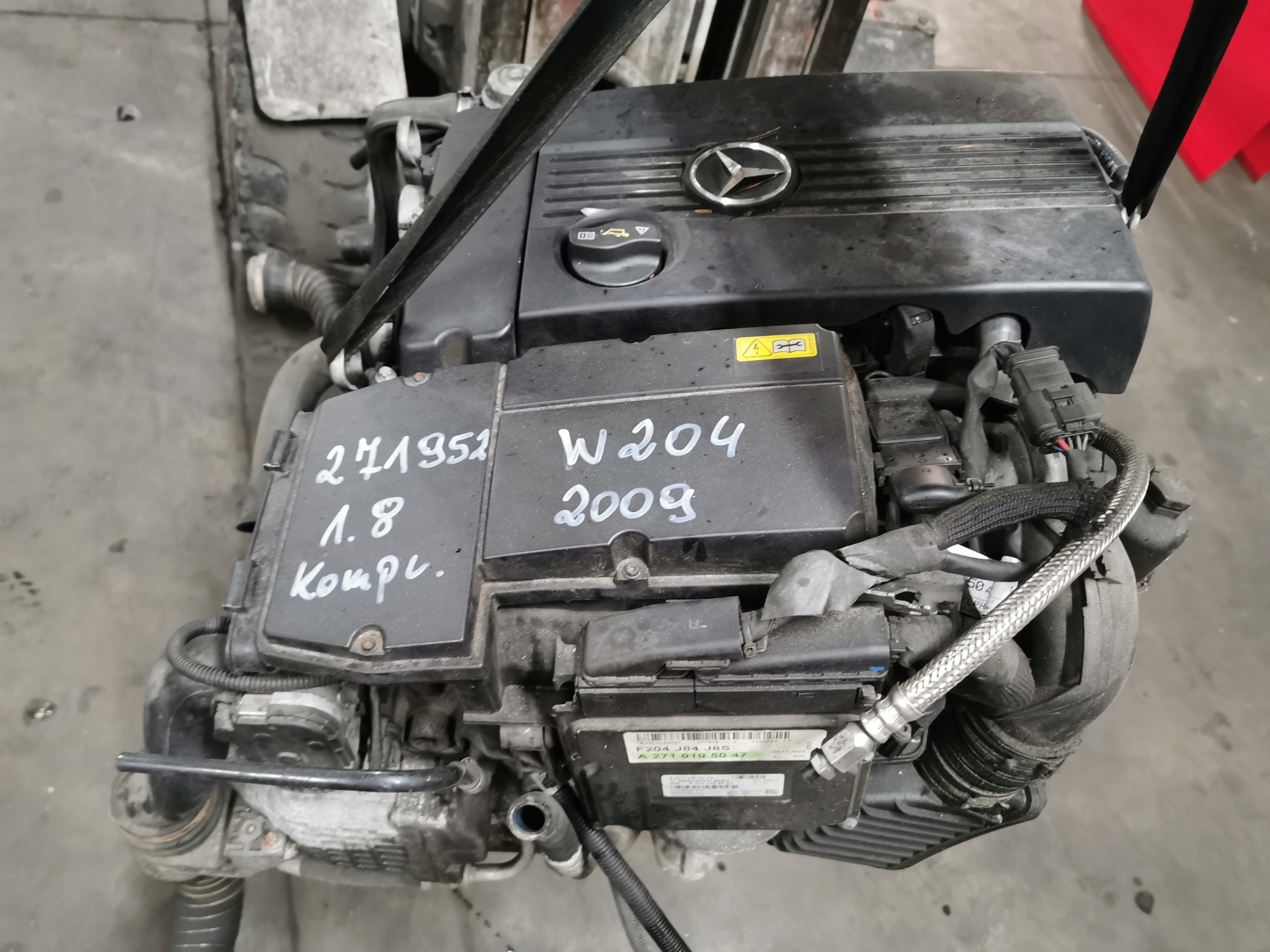 21000 KIL1.8 - Двигун MERCEDES C Class W204 1.8 271 952