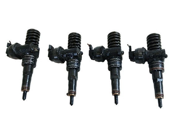 VW PASSAT B5 LIFT OCTAVIA e 1.9 TDI iniettore 038130073AJ