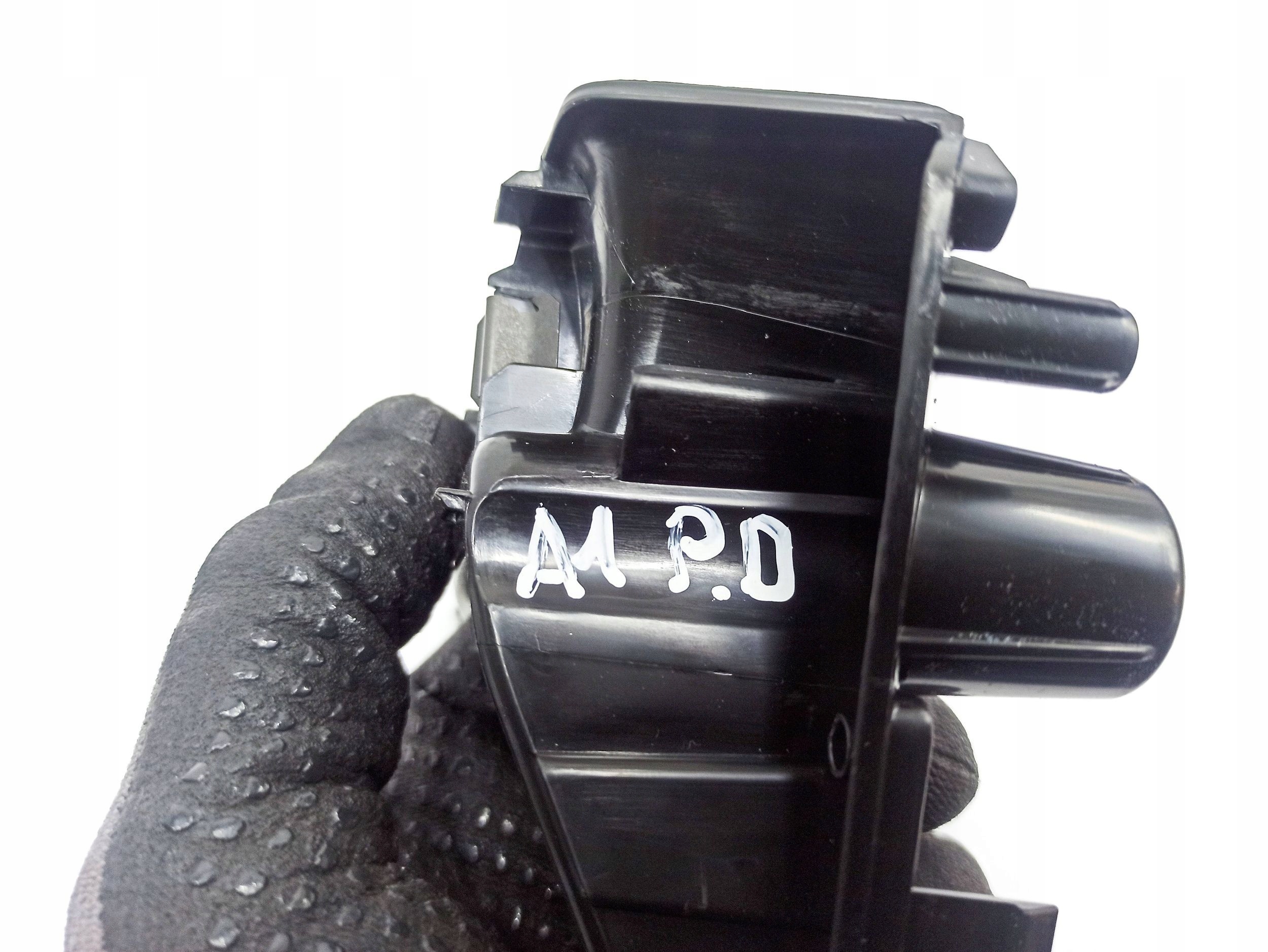 Audi A1 2024 передняя правая ручки внутренние