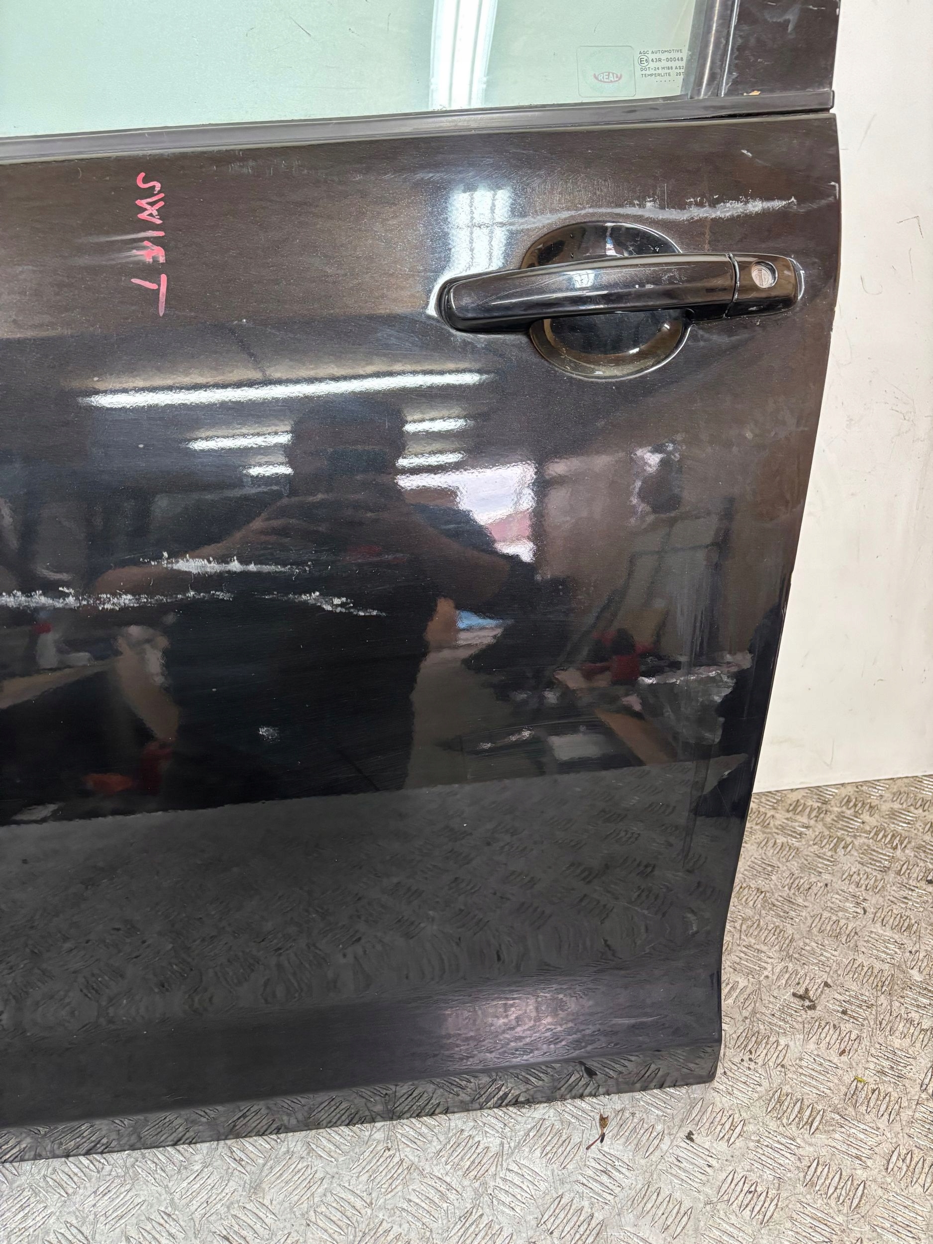 door front front left SUZUKI SWIFT MK7 10