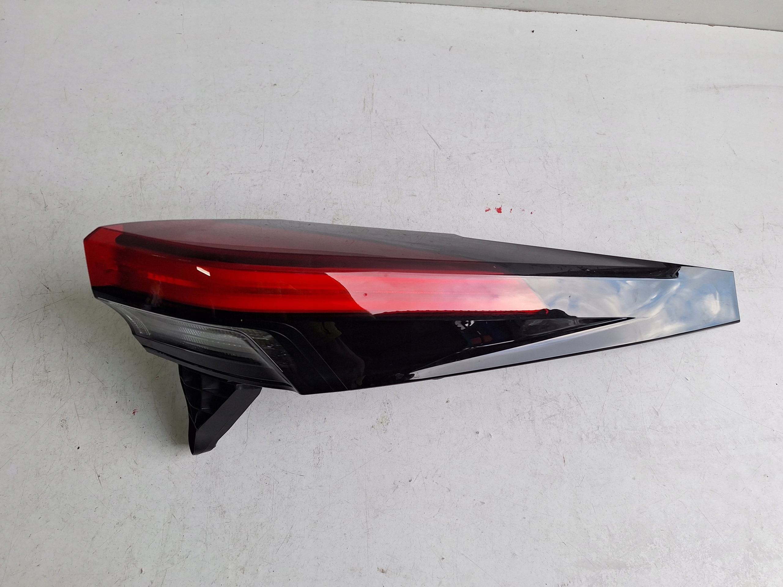 TOYOTA CH-R II 23-> light rear part right LED EU