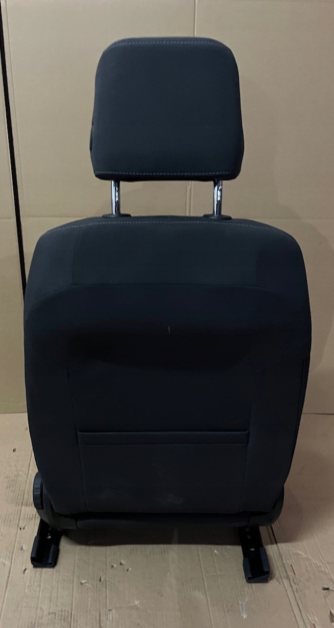 IDEALNY seat front front left support VW TOUAREG III 760 airbag 1
