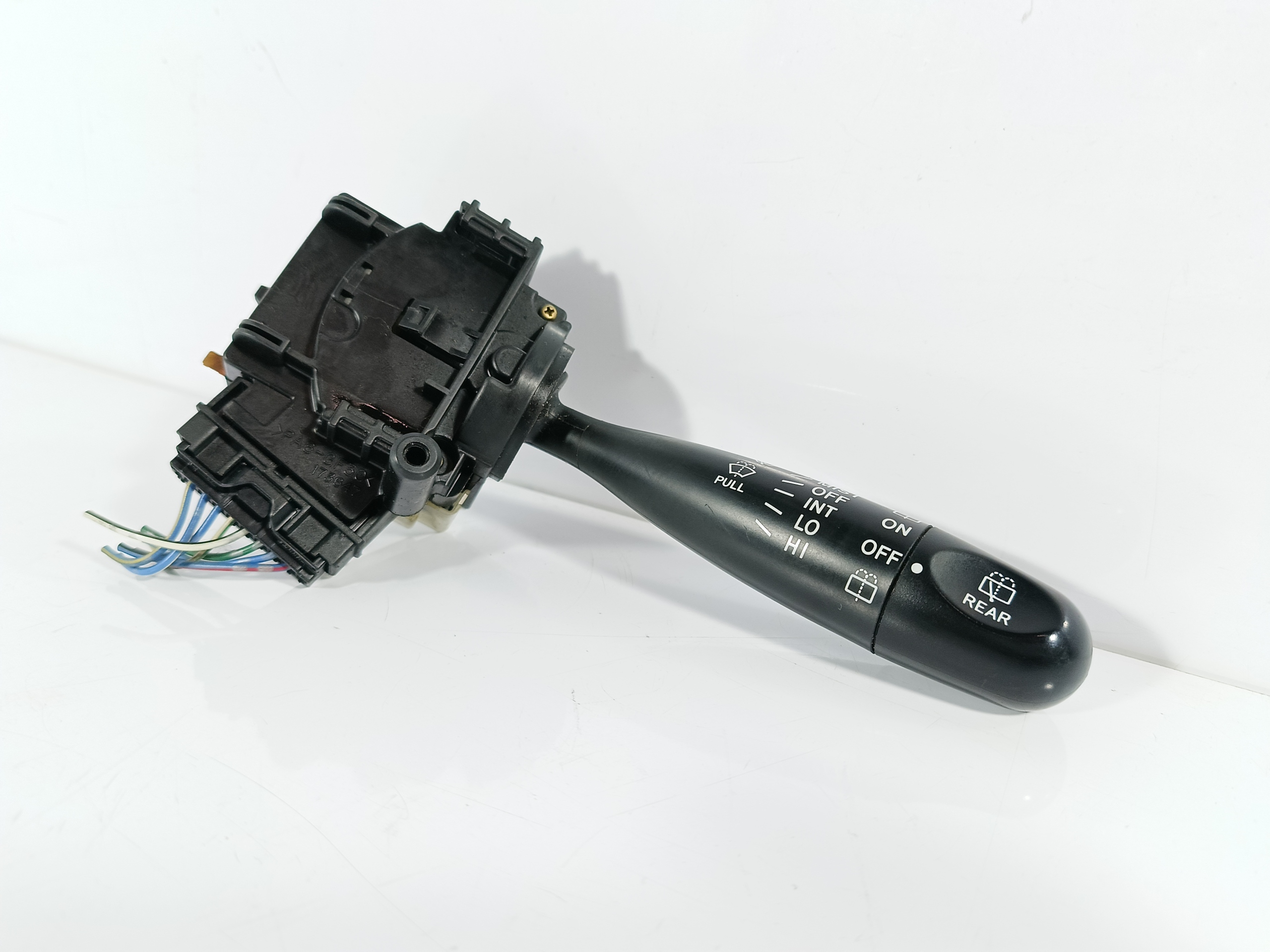 Toyota Yaris 1 99-05 DEVIO TERGICRISTALLO TERGI OE 173647