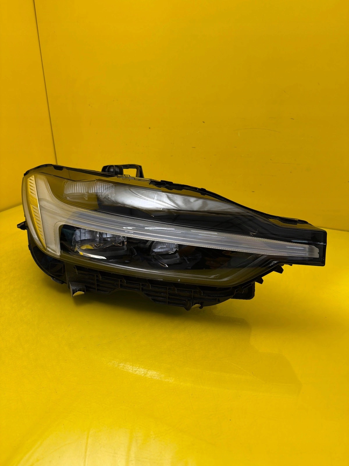 light right Volvo XC60 II Lift 20- Full Led 32337387