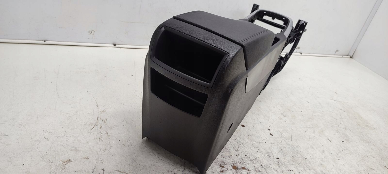 armrest tunnel Opel Insignia A