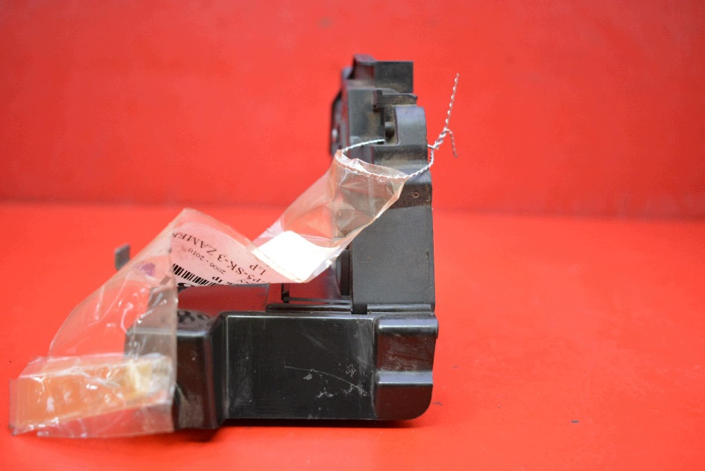lock door left front front EU 6M2A-R21813-EA FORD GALAXY MK2 06-10