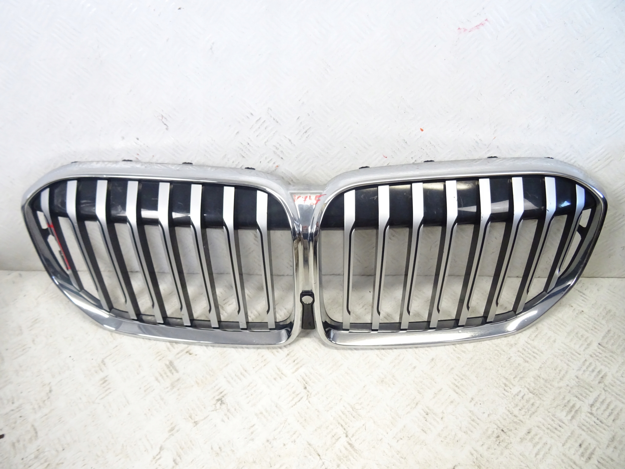 grill grille front front BMW 7 G11 G12 LIFT 8494818