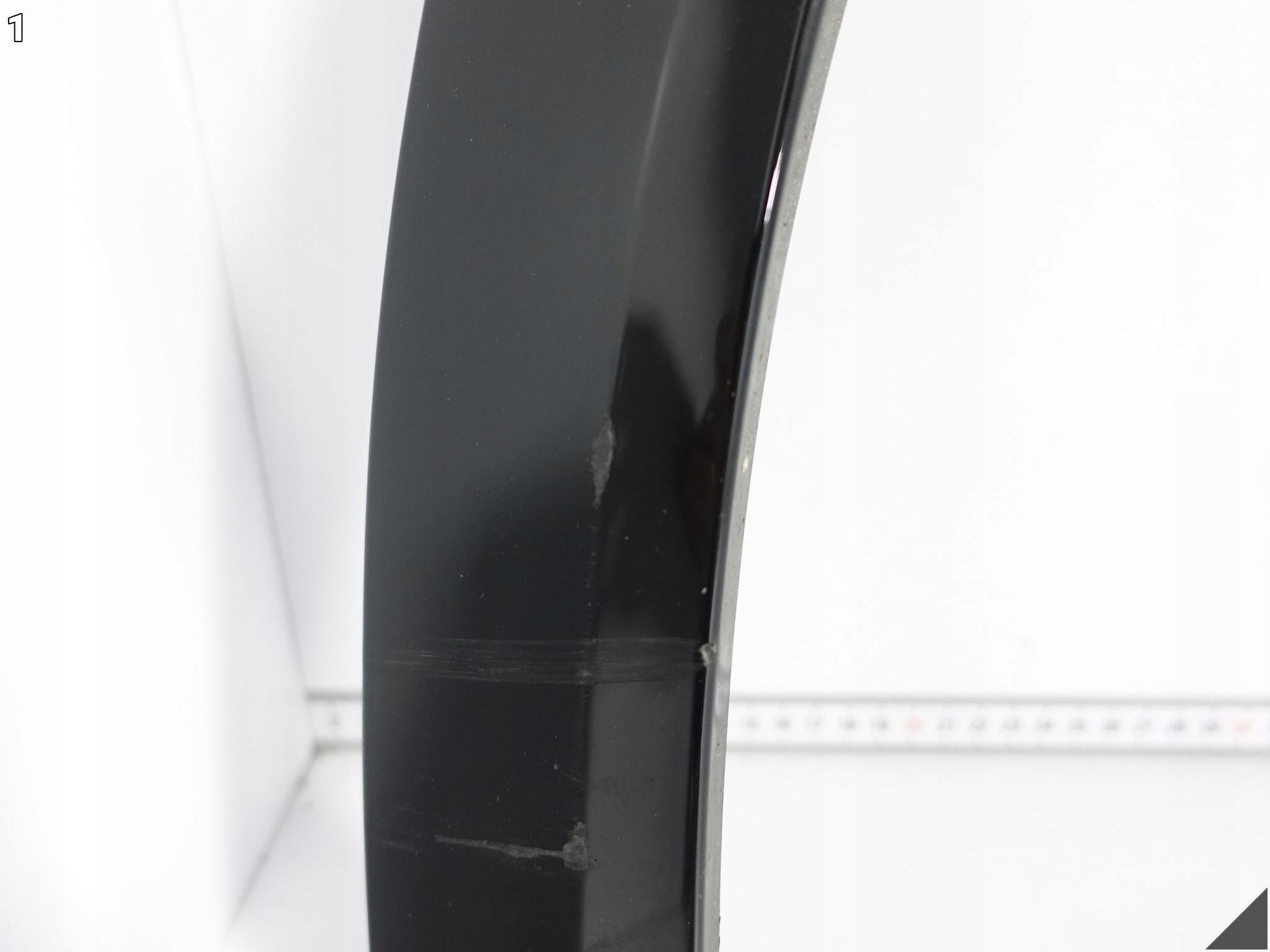 AUDI E-TRON / Q8 SQ8 E-TRON S-LINE LIFT 22- moulding for fender left front
