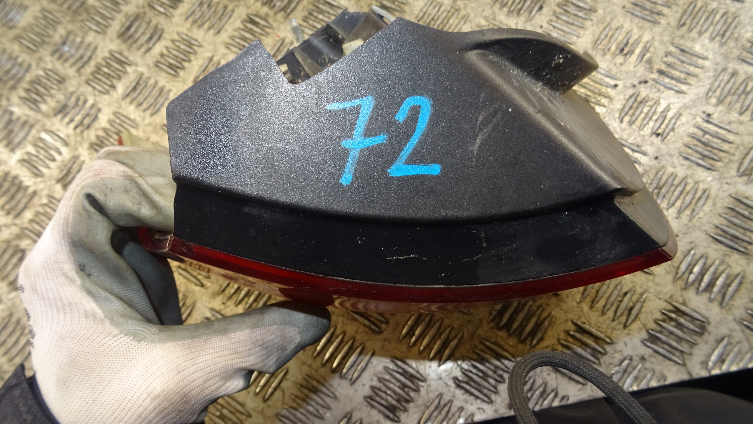 VW GOLF V Licht links heck links hinten NR 72
