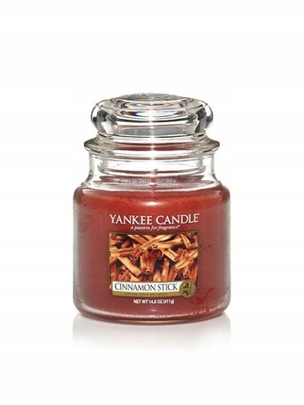 

Cinnamon Stick Yankee Candle średnia świeca