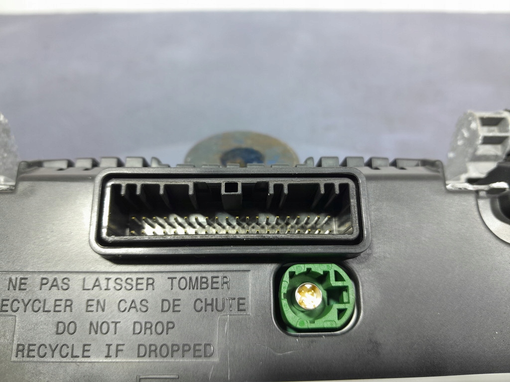 renault ARKANA 20-23 1.6 E-TECH ГИБРИД 145 ЛС спидометр 248099918R