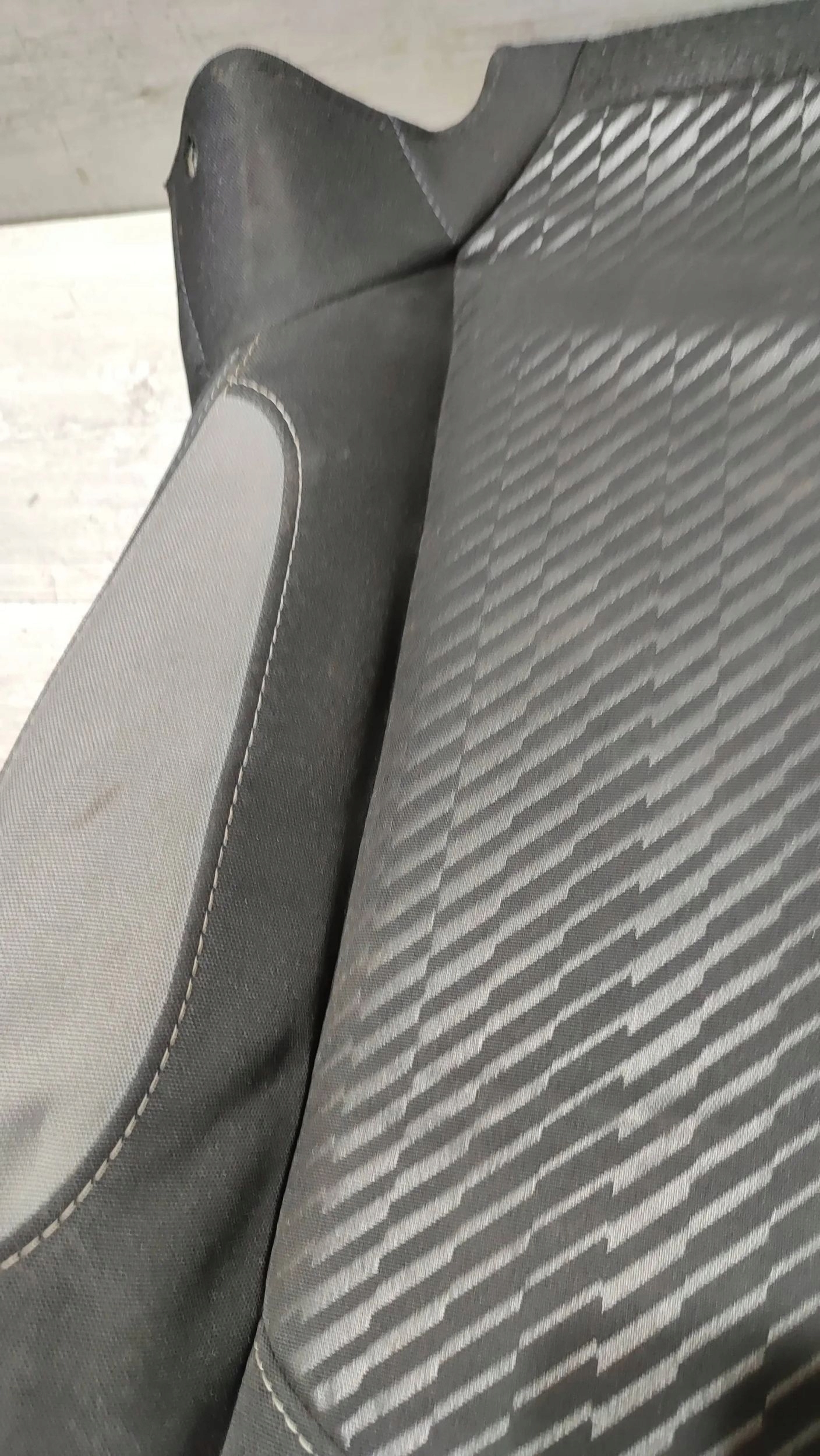 Peugeot 2008 and 2013 front side right seat siedzisko