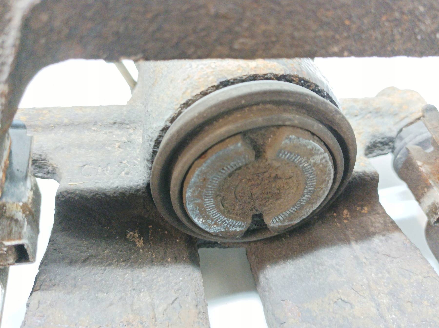 caliper brake right left rear part KPL 2.0 TDI 140 KM VW Transporter T6