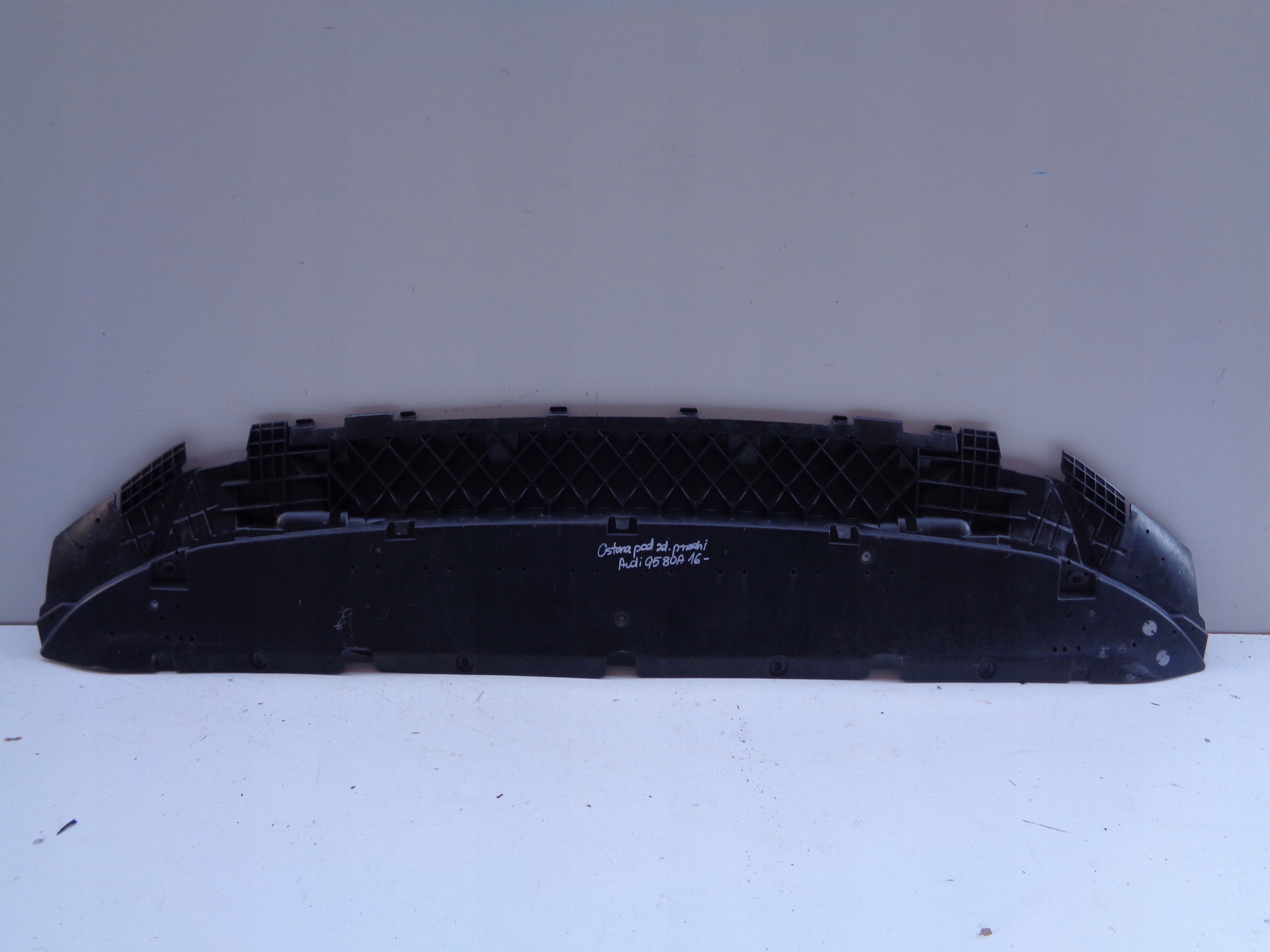 cover below front bumper AUDI Q5 II 80A 16
