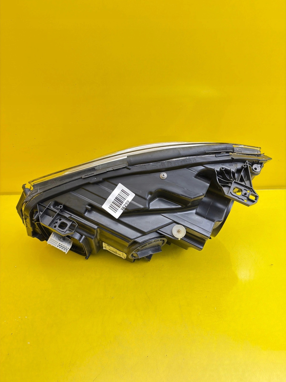 light right Mercedes-Benz A-class 176 A176 W176 Xenon non-setting A176820126