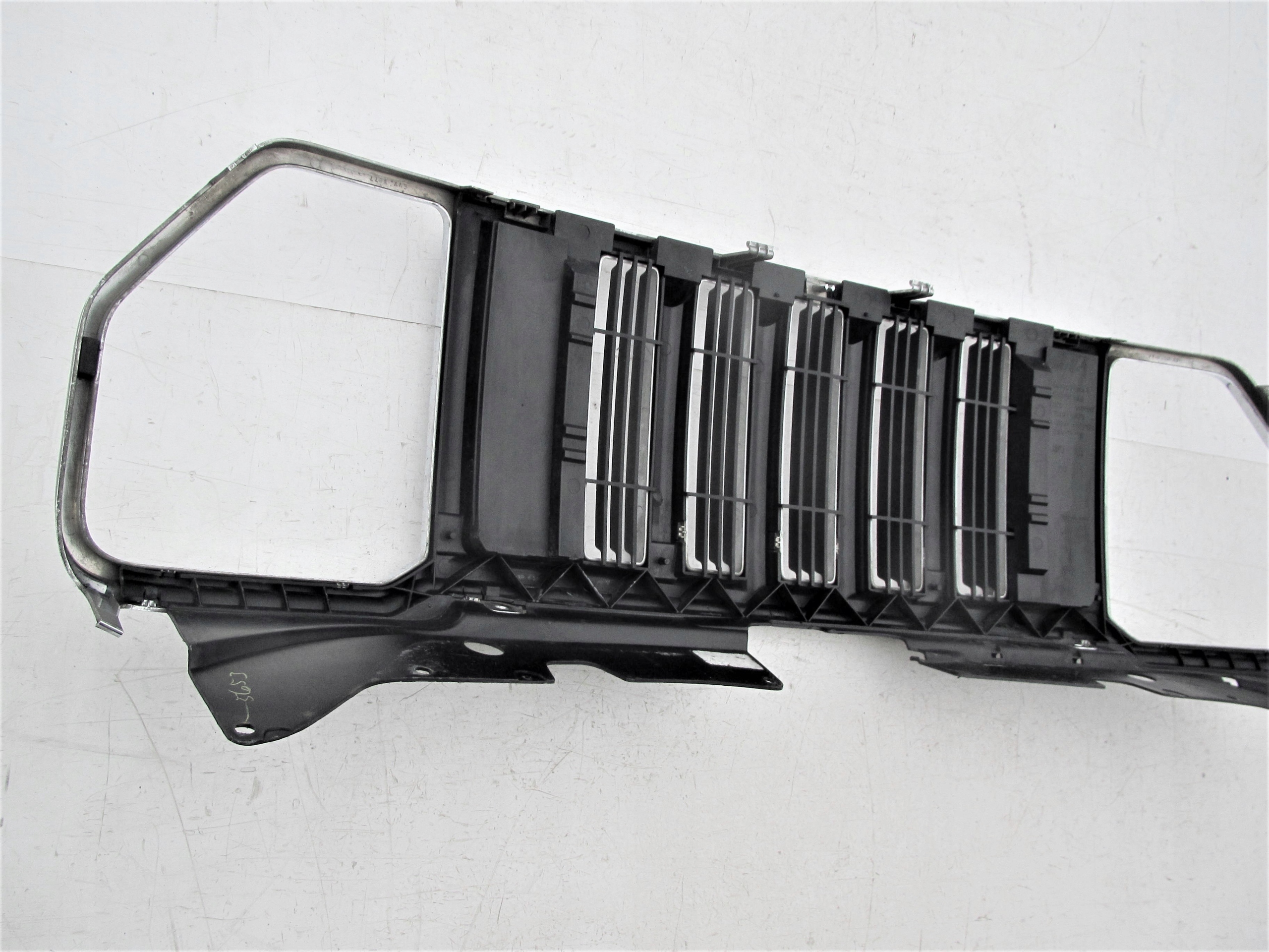 Jeep Cherokee KK Kühlergrill FRONTGRILL Kühlergitter 5KH10TRMAA - Thumbnail 8