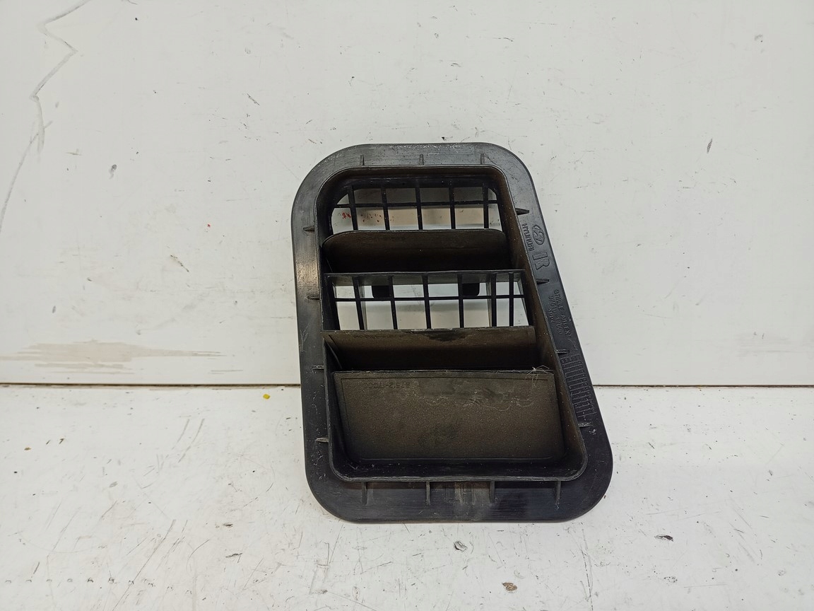 KIA CEED I30 grid DEKOMPRESYJNA WENTYLACJI L/P 2006-12R