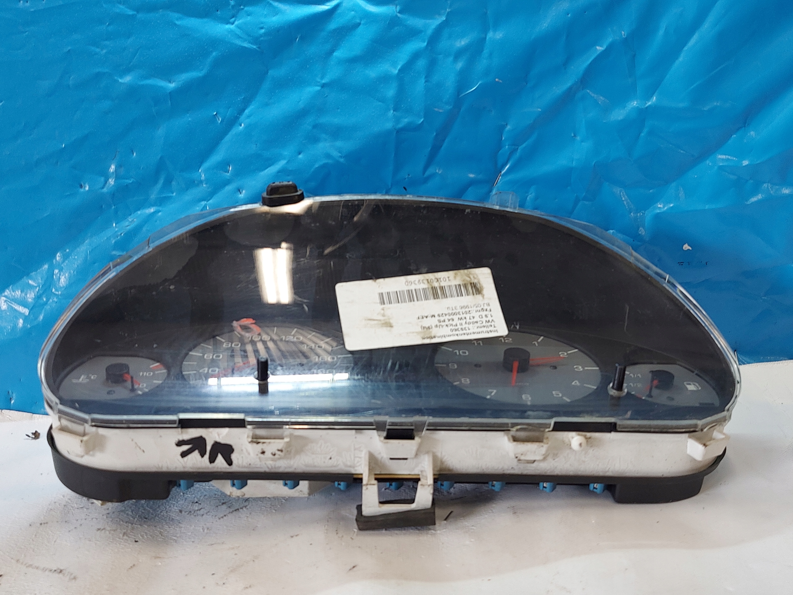 dials clock VW CADDY PICK-UP 9U 1.9D 81117870