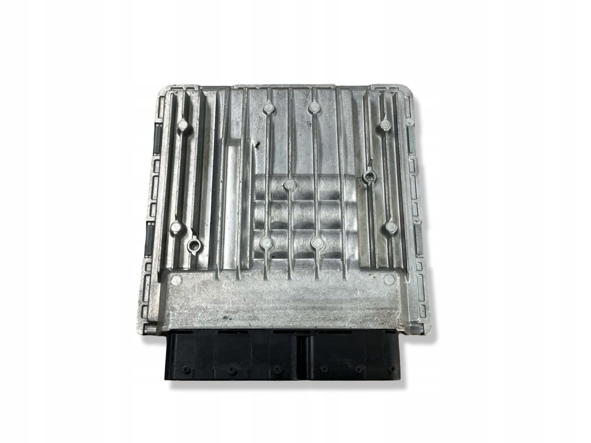 control unit of the engine BMW X3 E83 facelift 2006 7567609