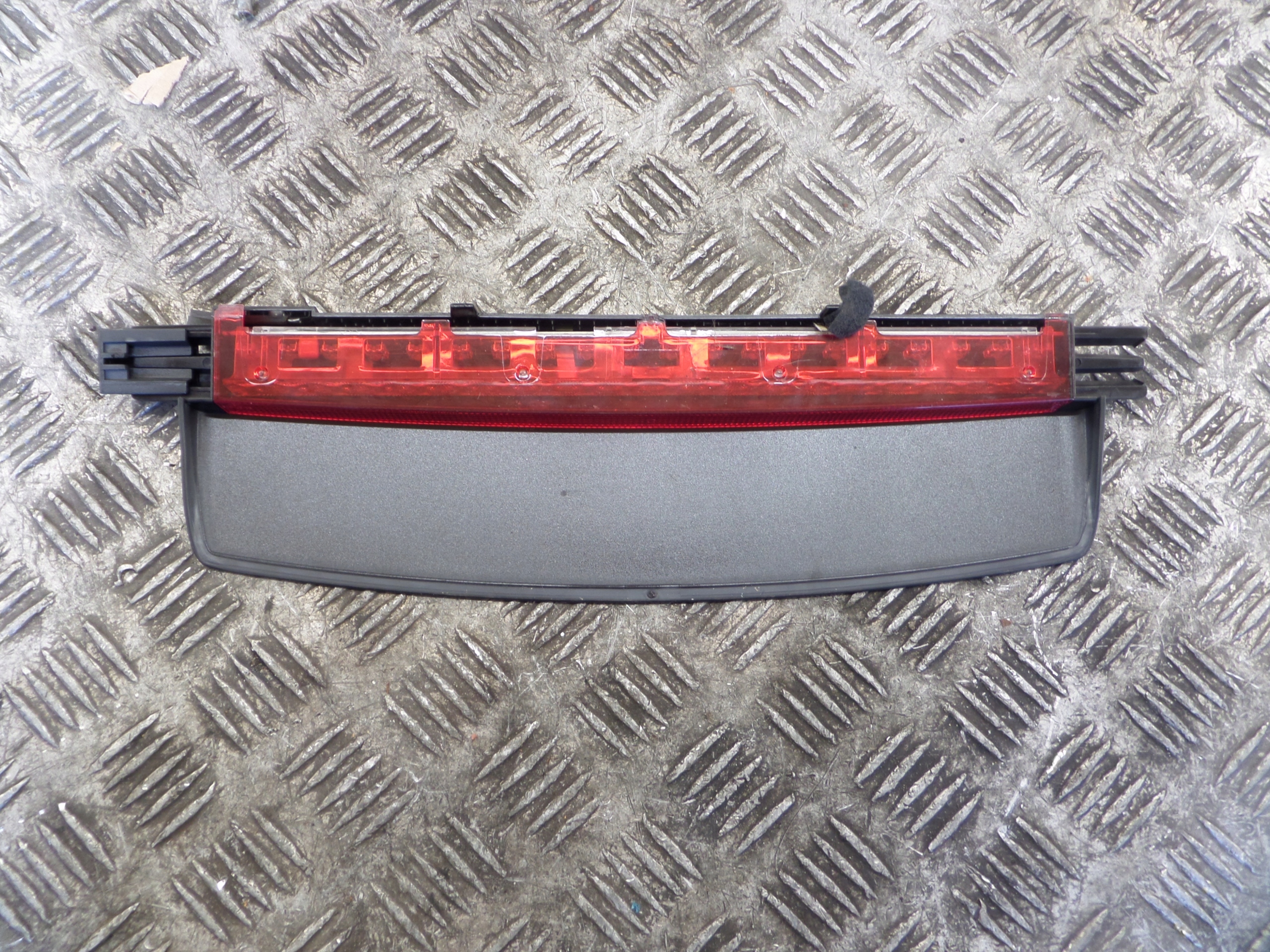 AUDI A6 C6 light STOP sedan 4F5945097
