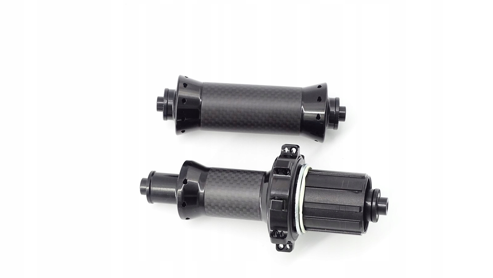 Piasty Szosa Carbon Straightpull 20H przód 24H tył