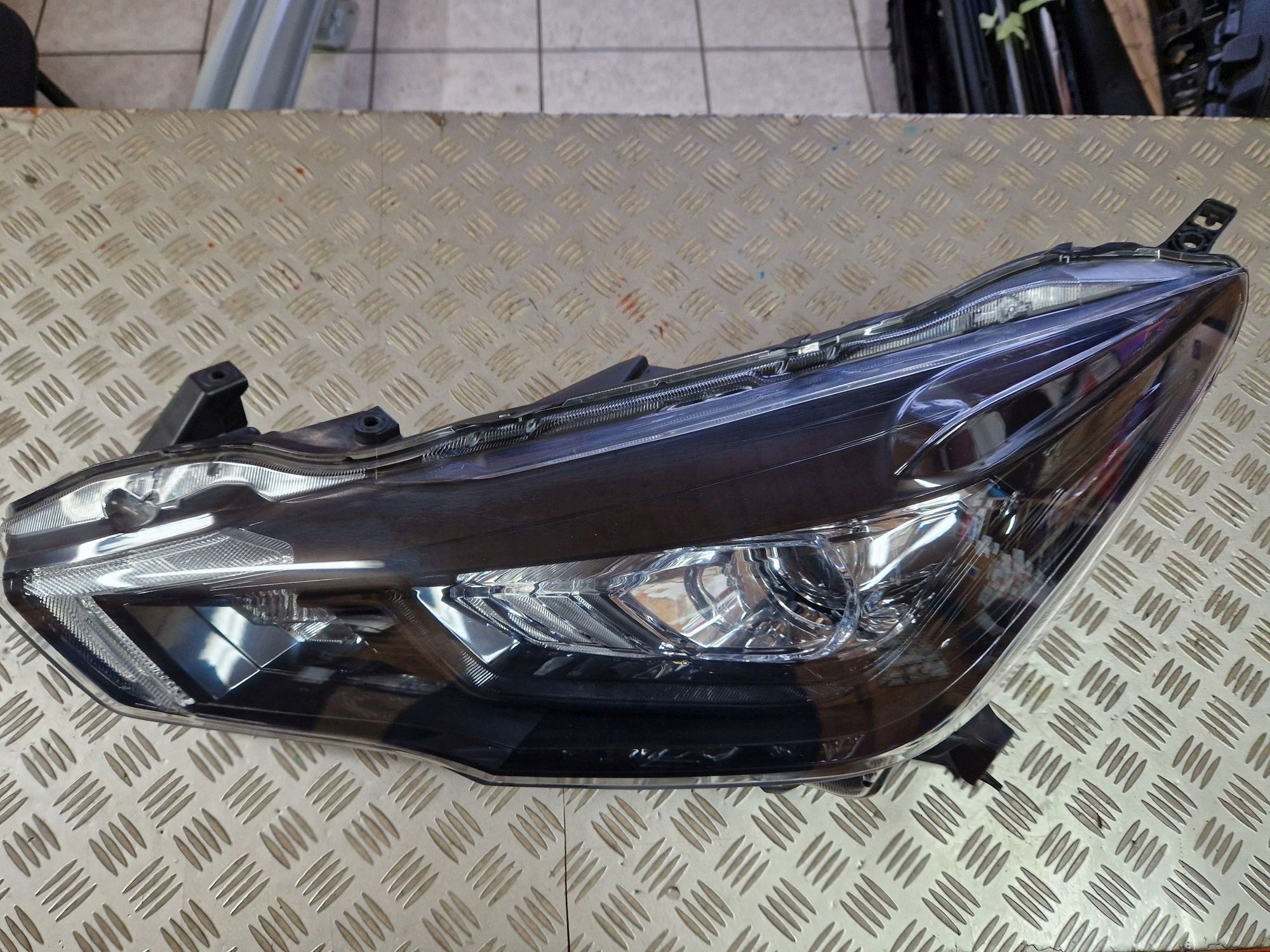 light left front FULL LED NISSAN MICRA K14 2016R->