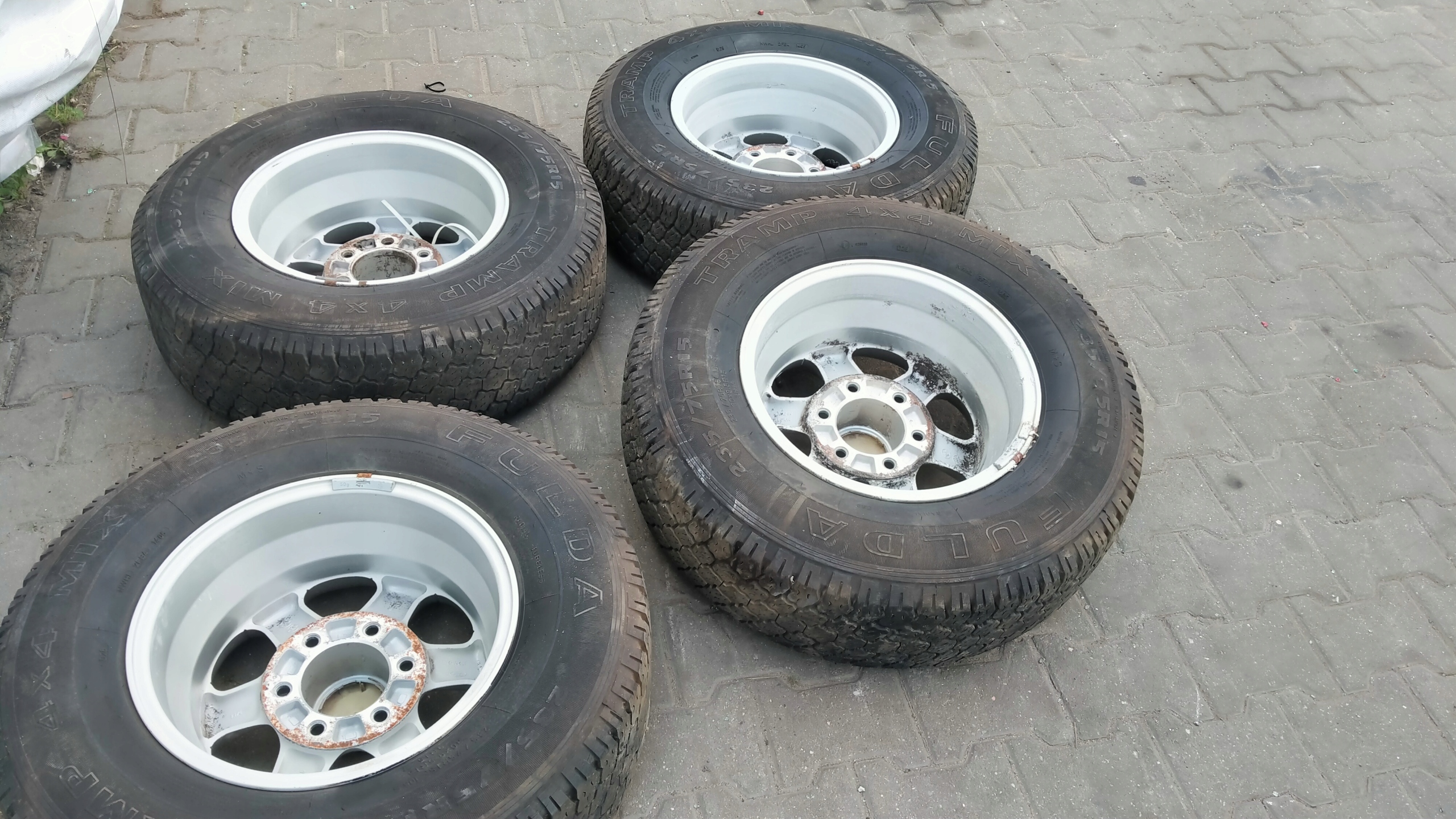 Ford Maverick e CERCHI di alluminio 15"