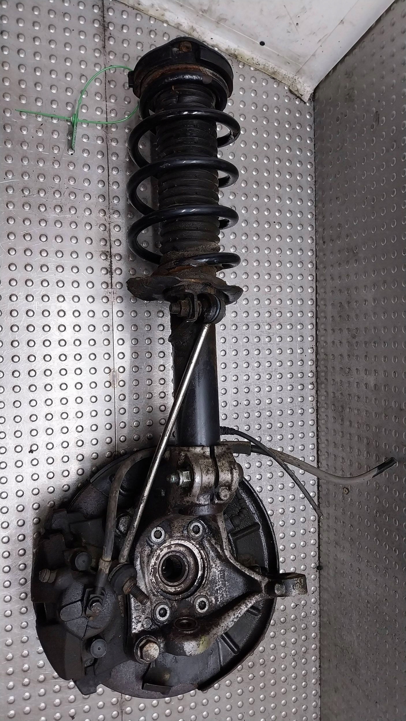 swing shock absorber right front 3C0413031N VW PASSAT B6 B7 CC SUPERB II