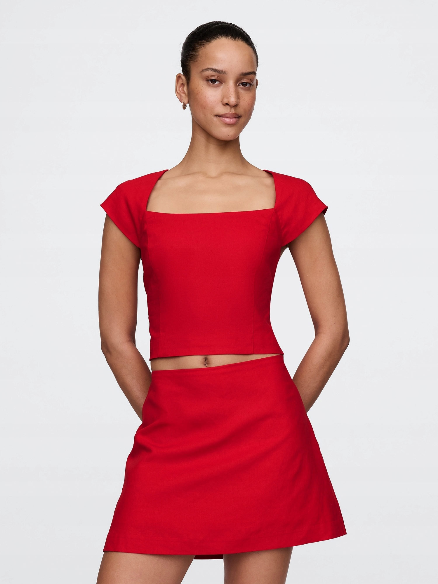 Gap Lněný crop top