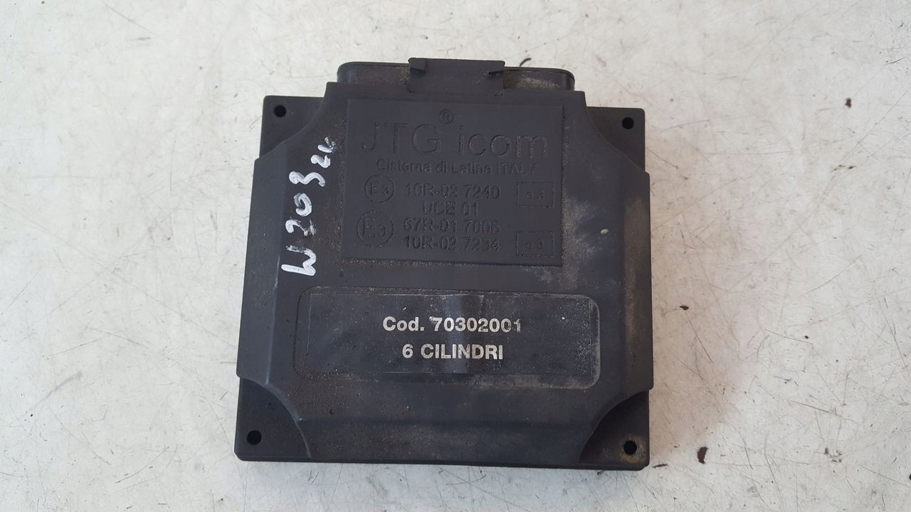 control unit computer gas Mercedes W203 2,6