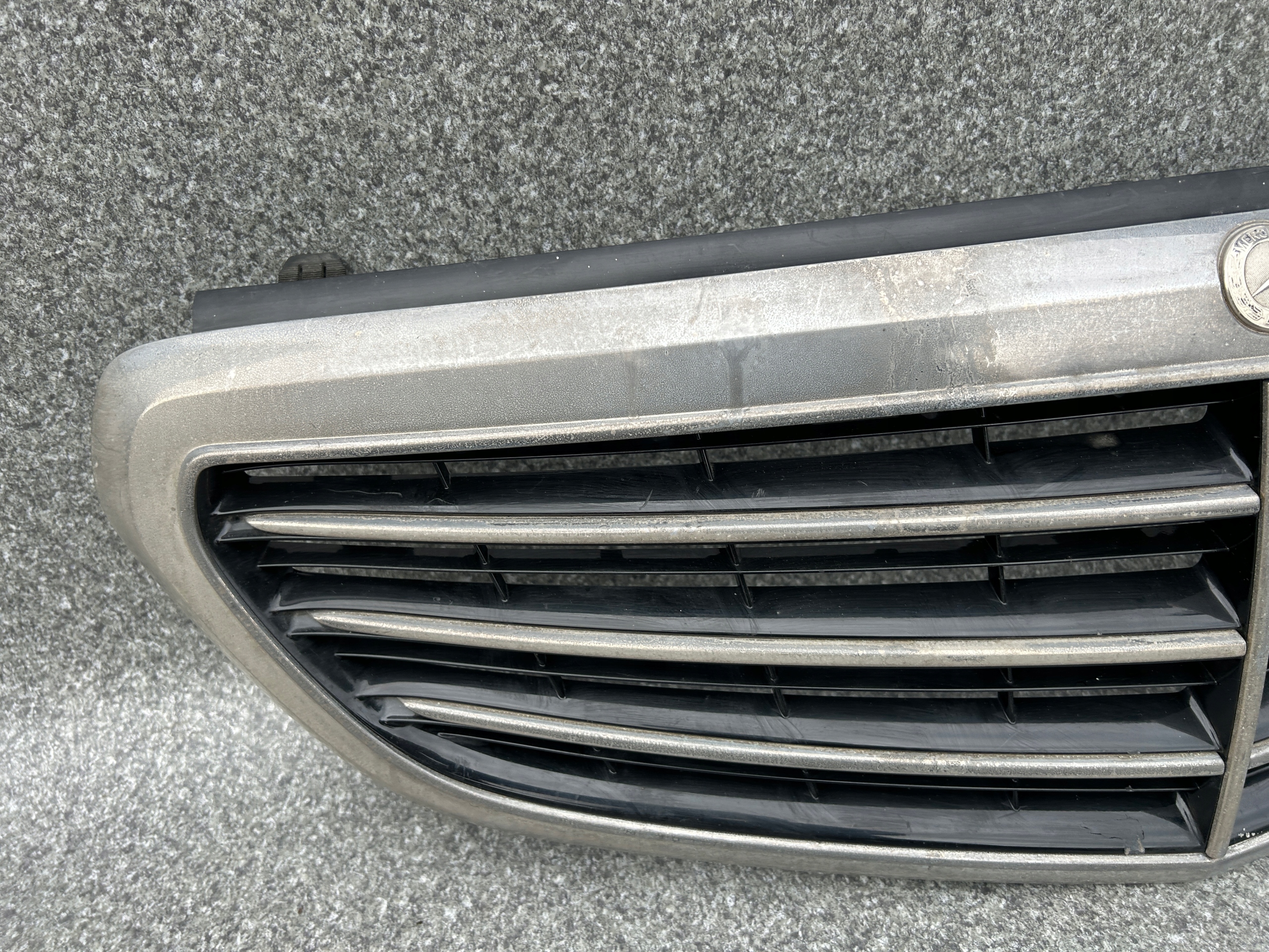 Mercedes-Benz E-Klasse W212 Kühlergrill FRONTGRILL Kühlergitter A2128801383 - Thumbnail 4