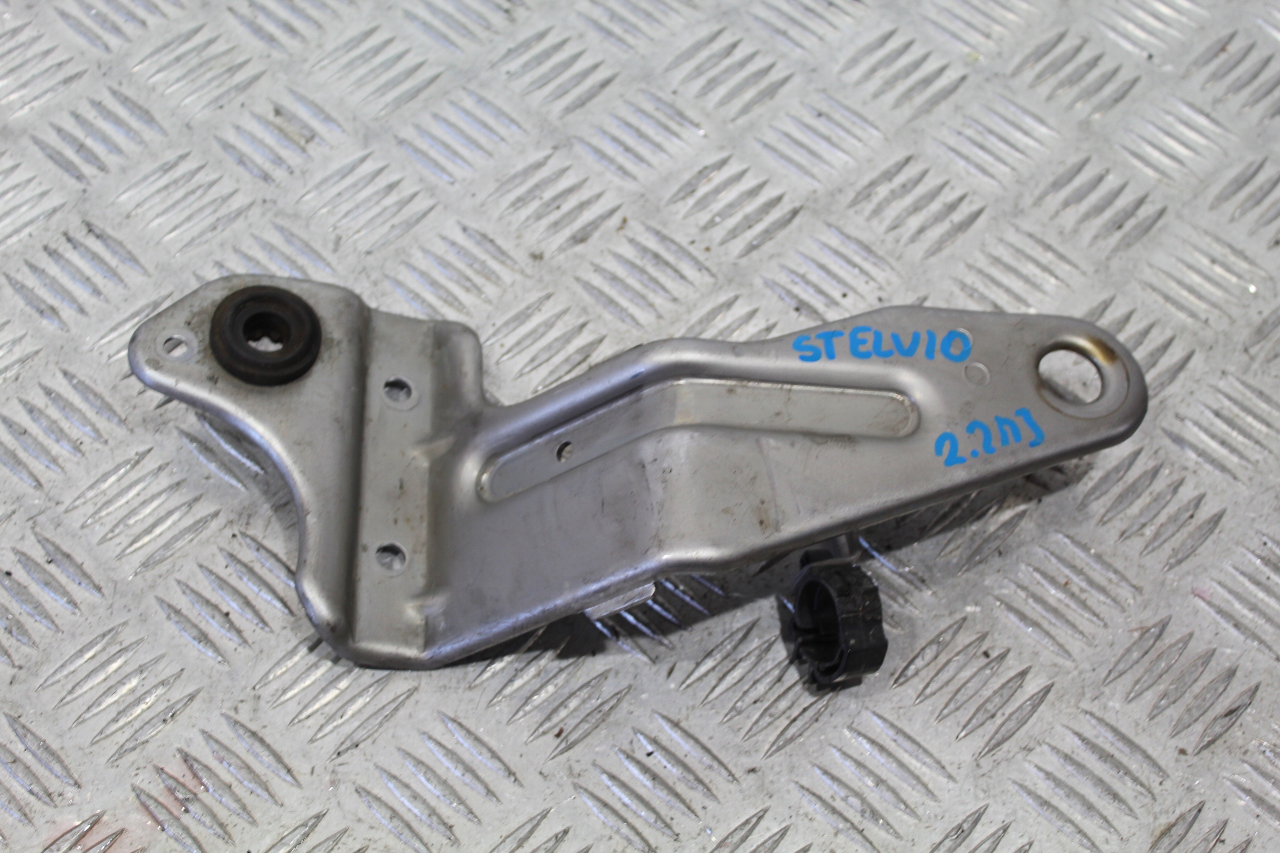 ŁAPA MOCOWANIE STELVIO