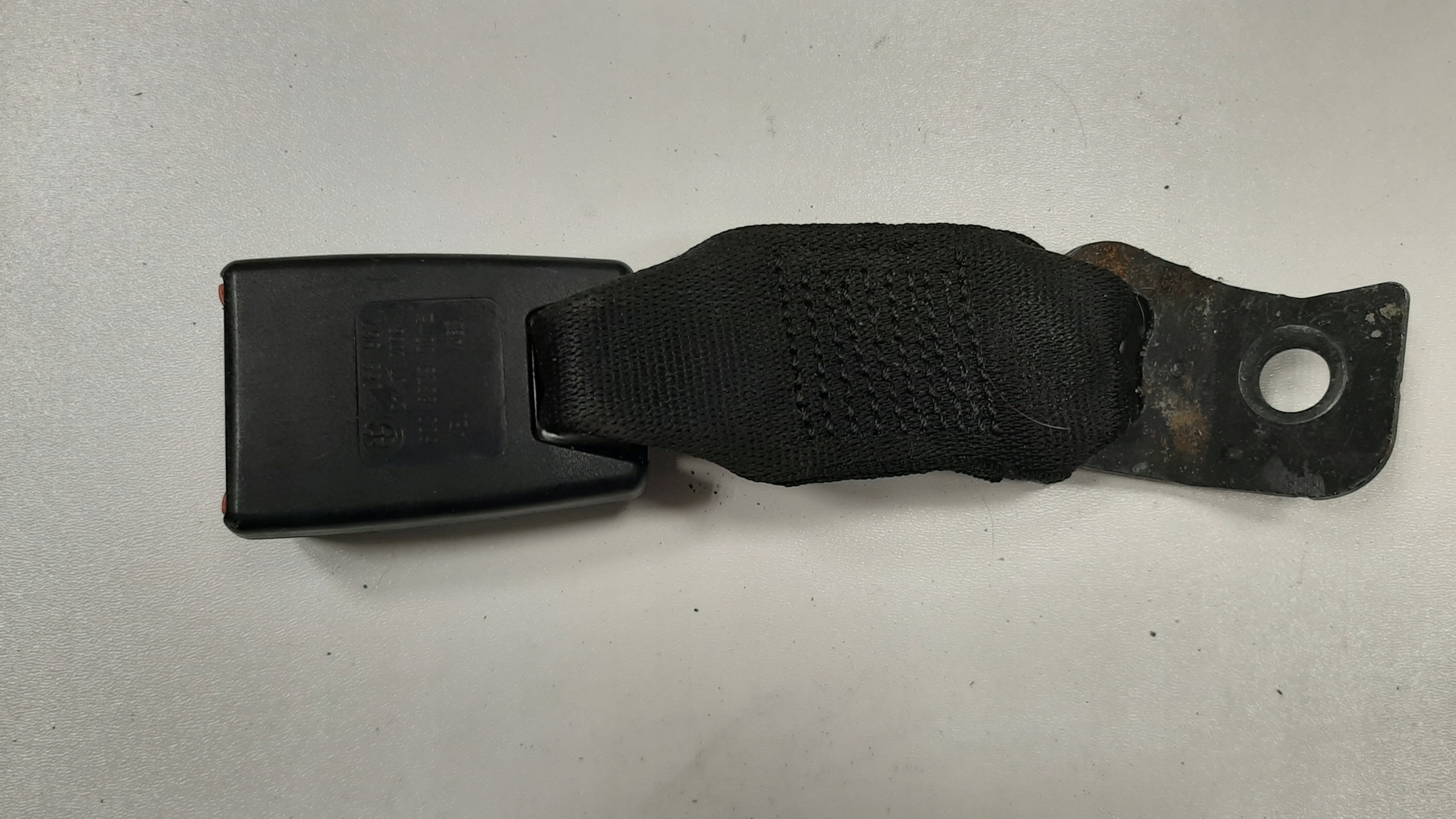 BMW 1 E87 E81 ремень безопасности зад