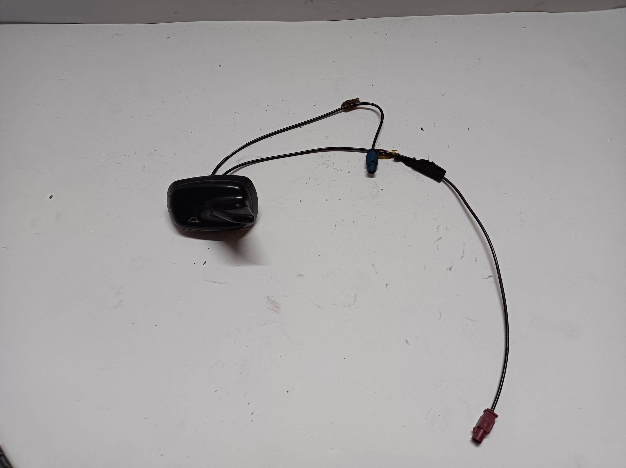 Antena GPS (pletwa) Audi A8 S8 D3 4E 4E0035503R