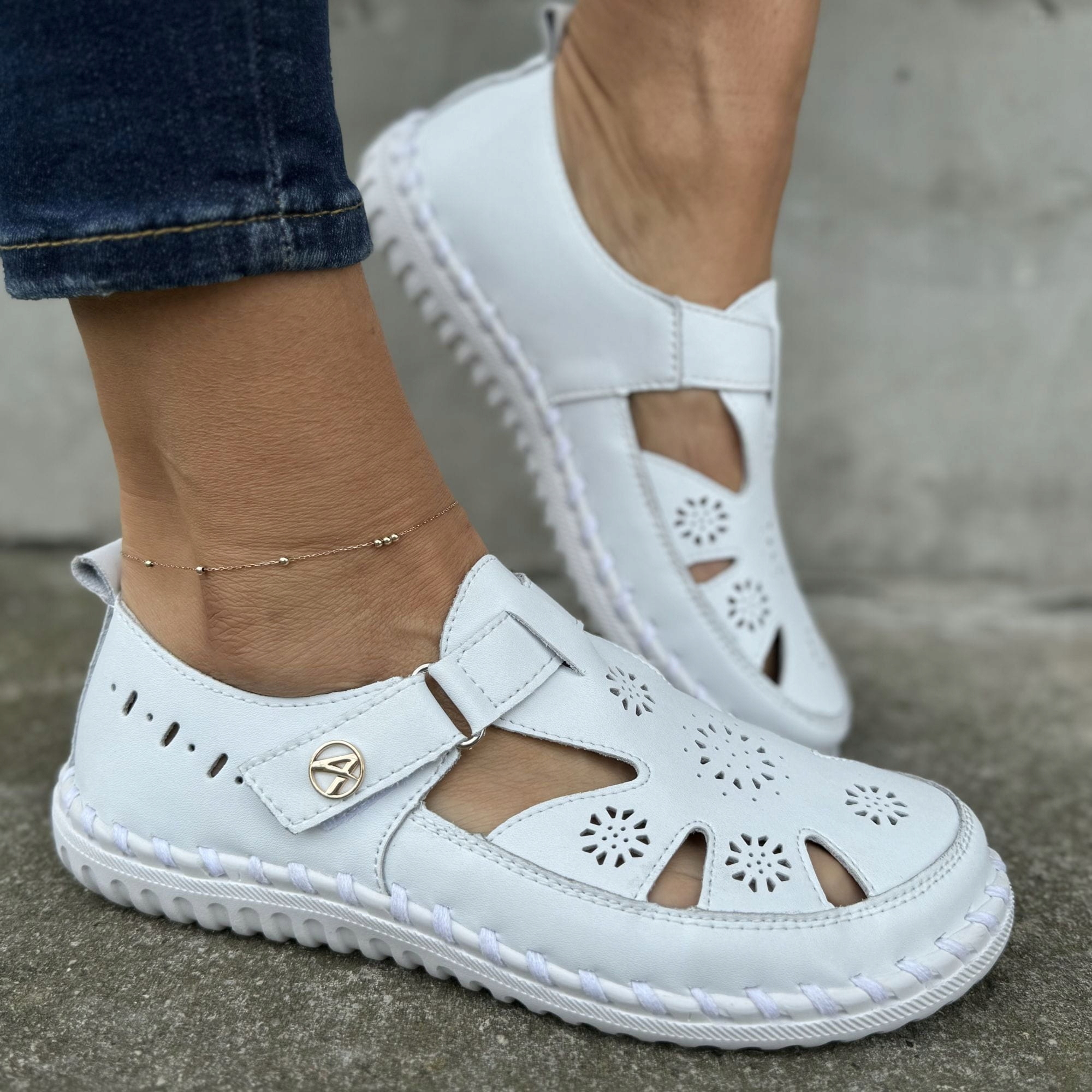 Dámské sandály Artiker 54C1512 Bílé 40, Bílá