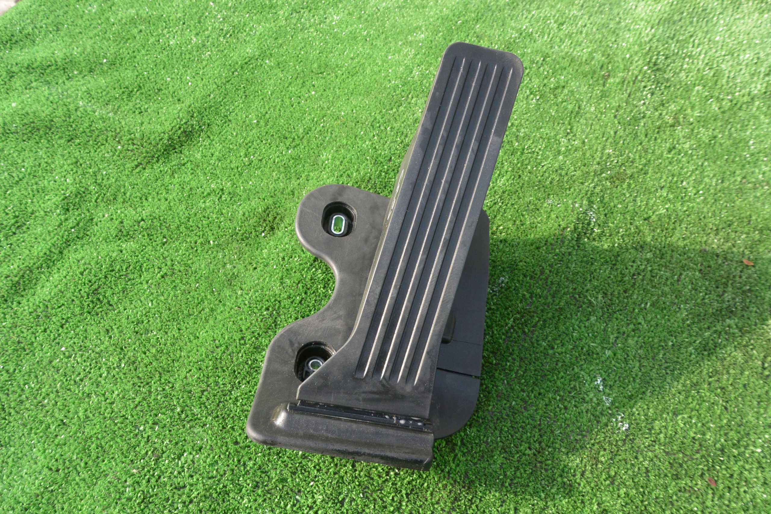 accelerator pedal potentiometer MAZDA CX5 CX9